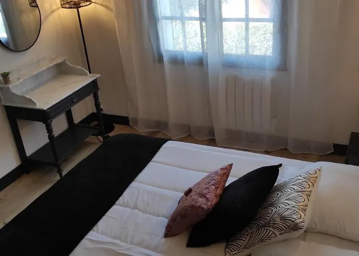 Maison Les Agathines Hébergement de vacances Ronce-les-Bains